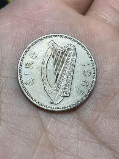 2025年第一百三十六场(总第一百六十二场）外国好品纸夹散币场(免佣金) - 爱尔兰🇮🇪1963年1先令(共和国时期第一套第二版)