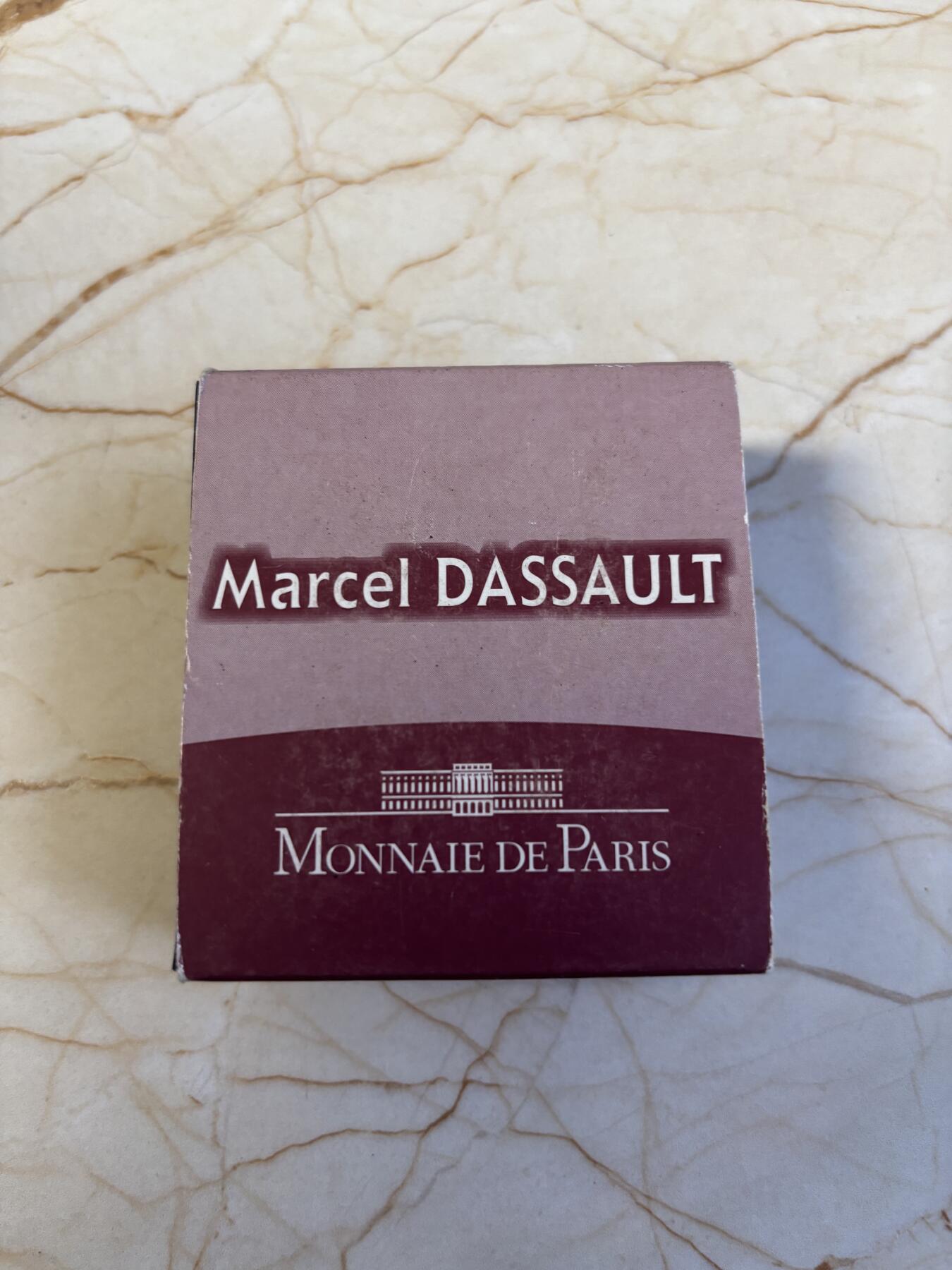 第186期拍卖 法国2010年马塞尔•达索飞机研制精制加厚纪念银币，900银，44.4克，发行2000枚