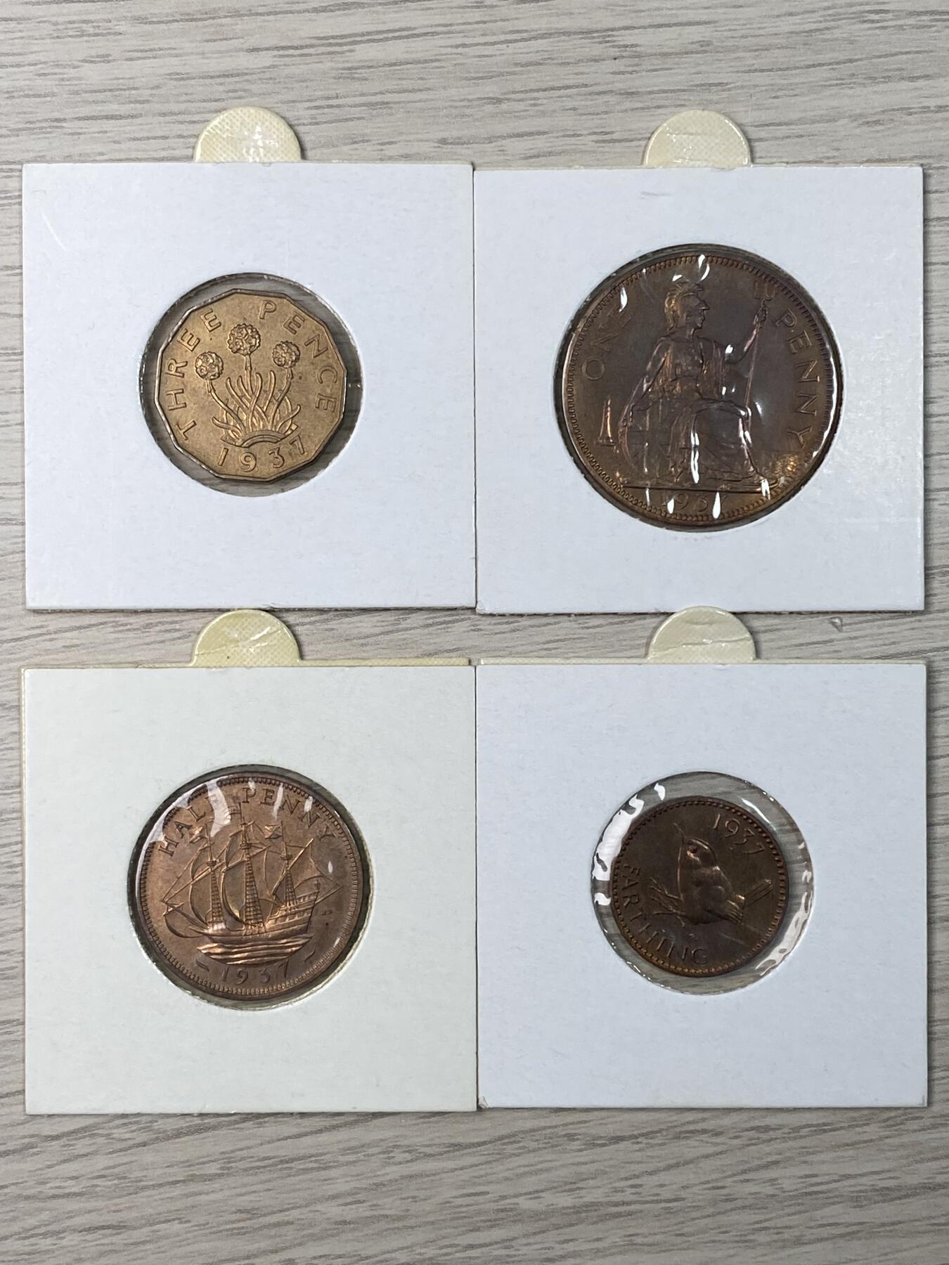 万国钱币拍卖第057期（万国冬季大拍） 1937英国乔治六世登基15枚套币 老藏家出品 手写标签 克朗已评级 全套原味状态