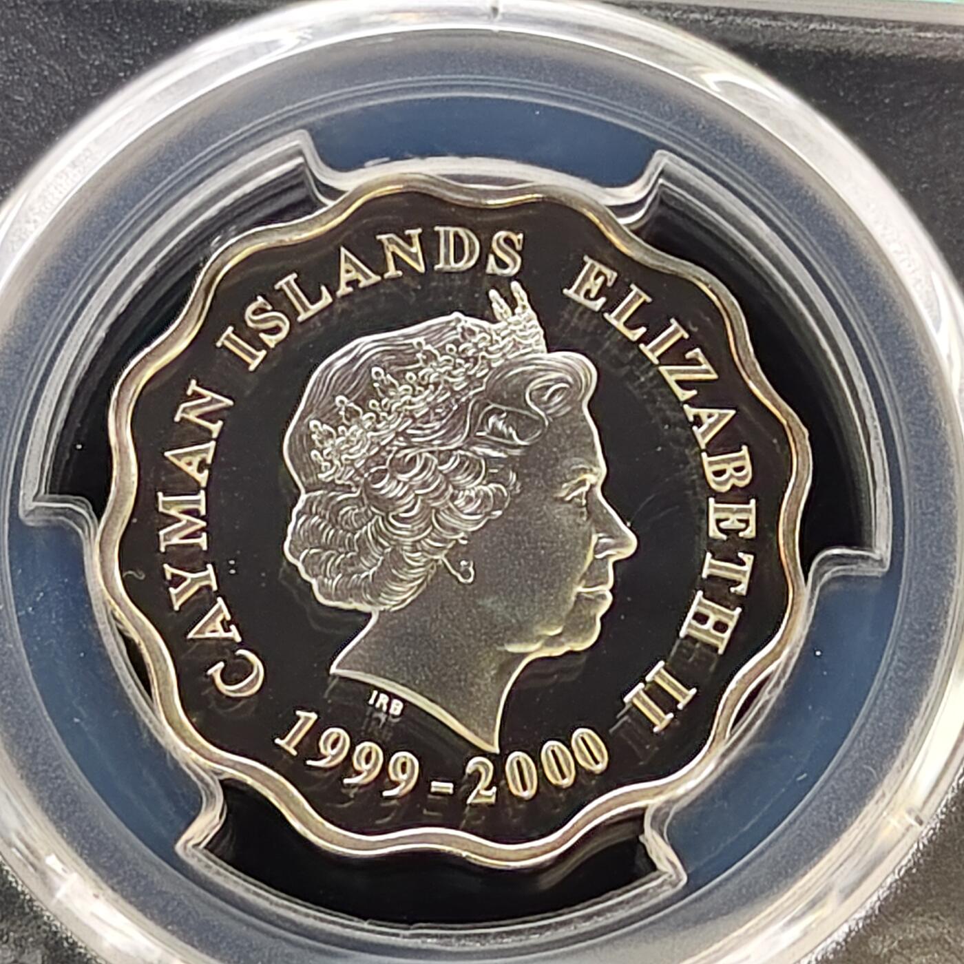 【全场包邮】纯粹捡漏拍487场（免费代拍第24场） 【收藏级·冠军分】开曼群岛2000年2元千禧年兰花花齿形精制纪念银币-PCGS PR69 DCAM