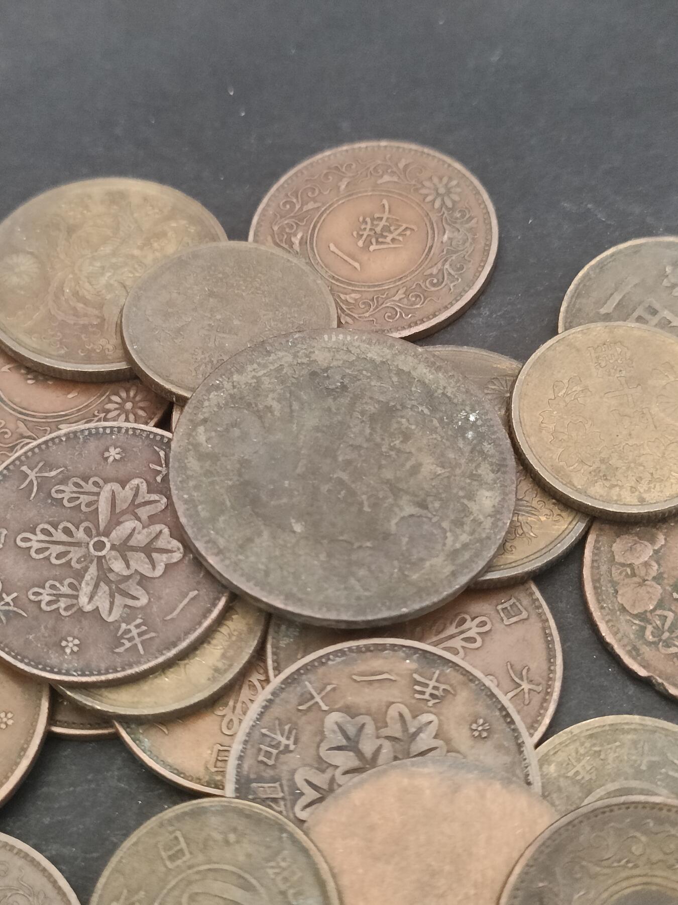 猩哥外币小铺➨【第209场】 日本铜币25个