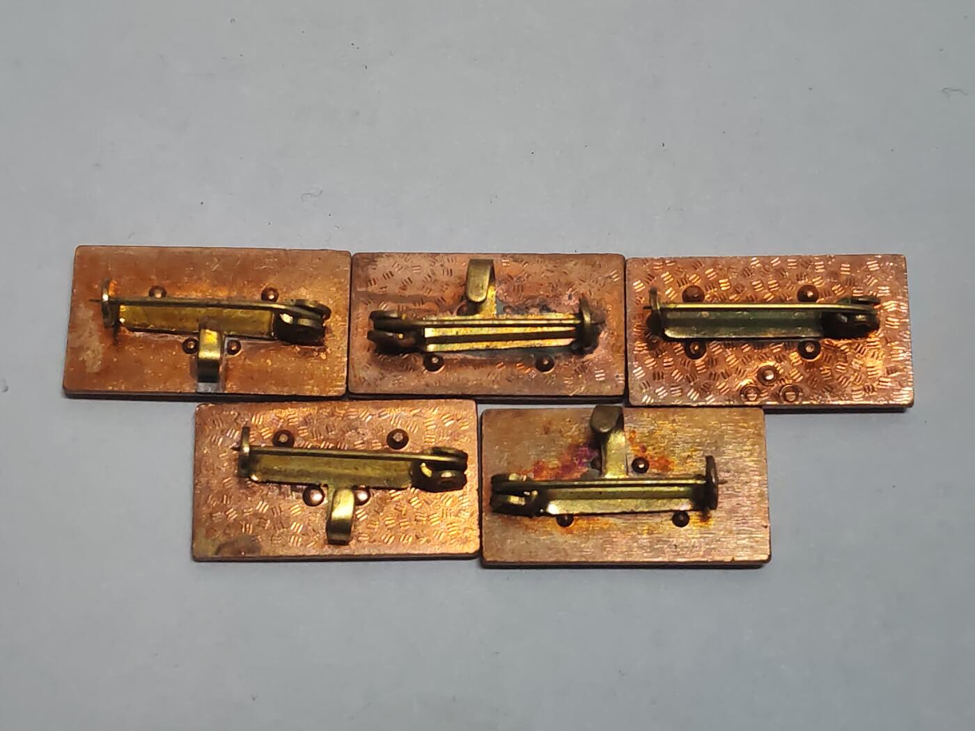 韵星假日拍卖第三十二期 -- Rimey Holidays Auction 32 民主德国集体劳动荣誉五次获得五枚