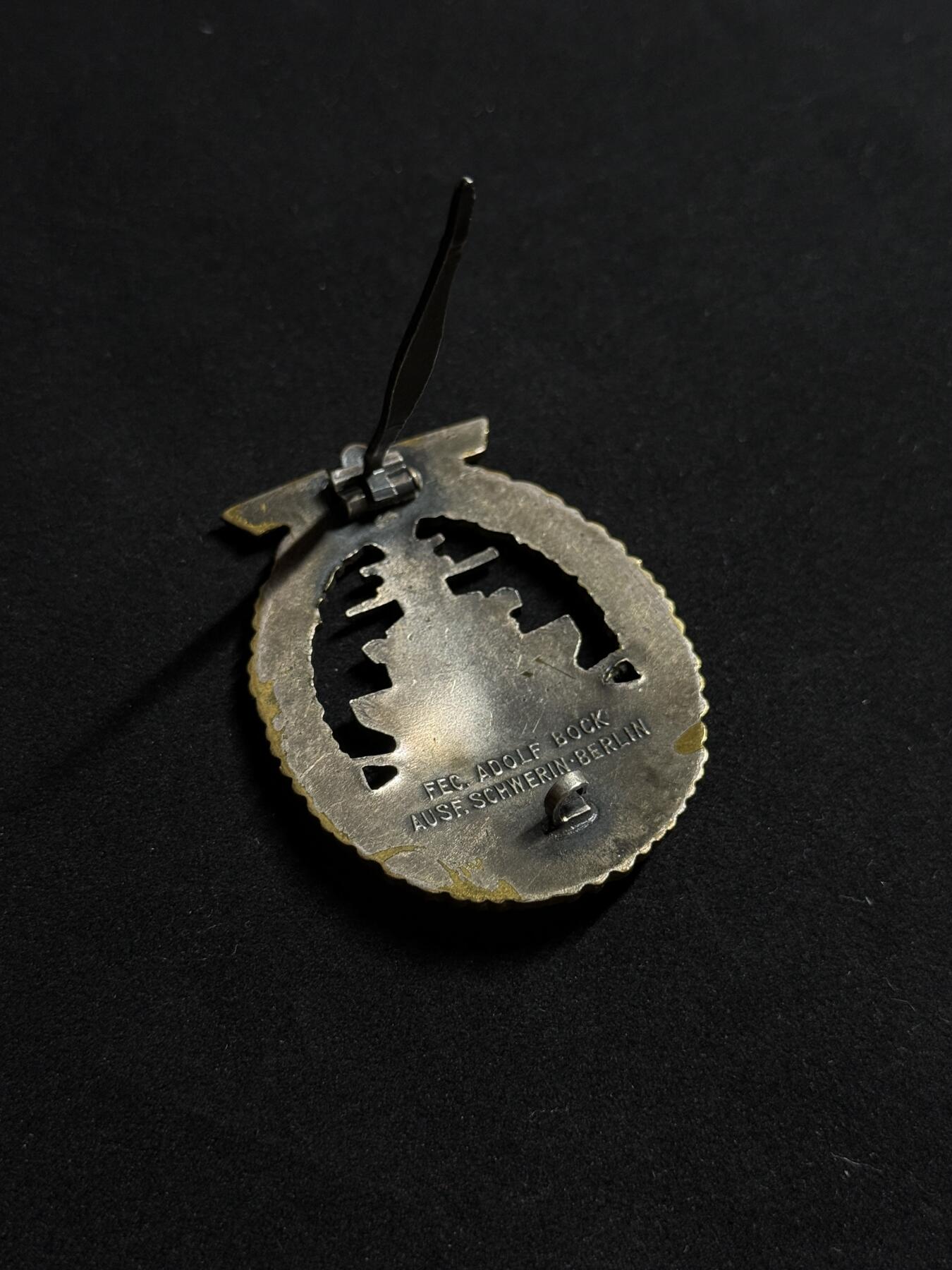 欢庆元旦！戎马世界章牌大赏第109期元旦大拍 德国二战公海舰队勋章，顿巴铜制，海军大厂什莫林场造