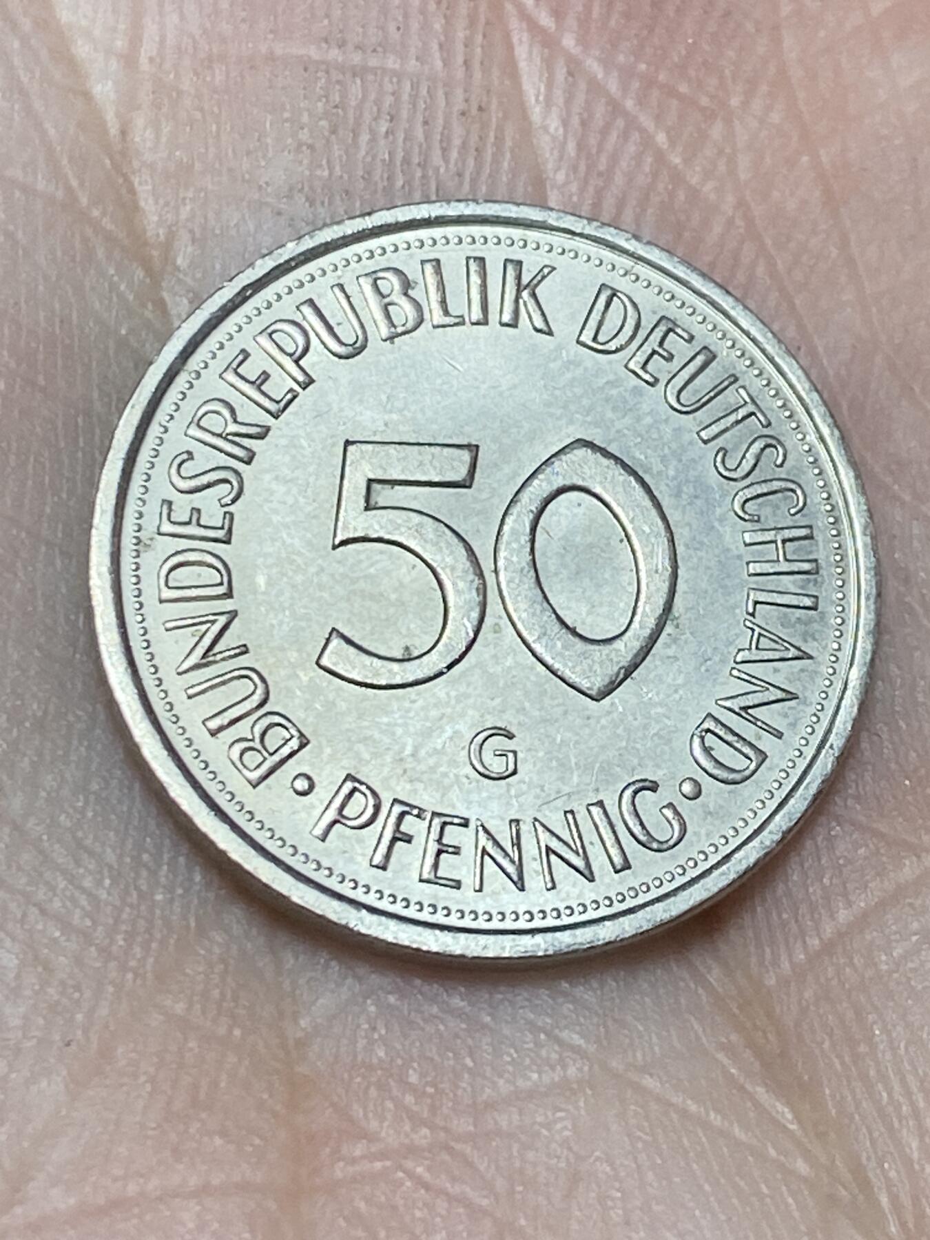 2025年第一百三十六场(总第一百六十二场）外国好品纸夹散币场(免佣金)