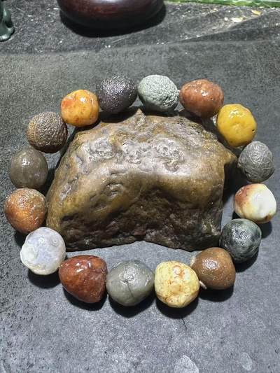 精美阿拉善多宝筋脉石原石手串一条， - 精美阿拉善多宝筋脉石原石手串一条，