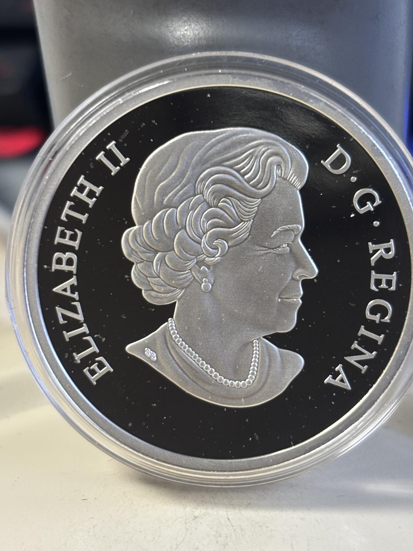 第186期拍卖 加拿大2018年大自然的印象系列3北美狼脚印银币，9999银，发行5500枚