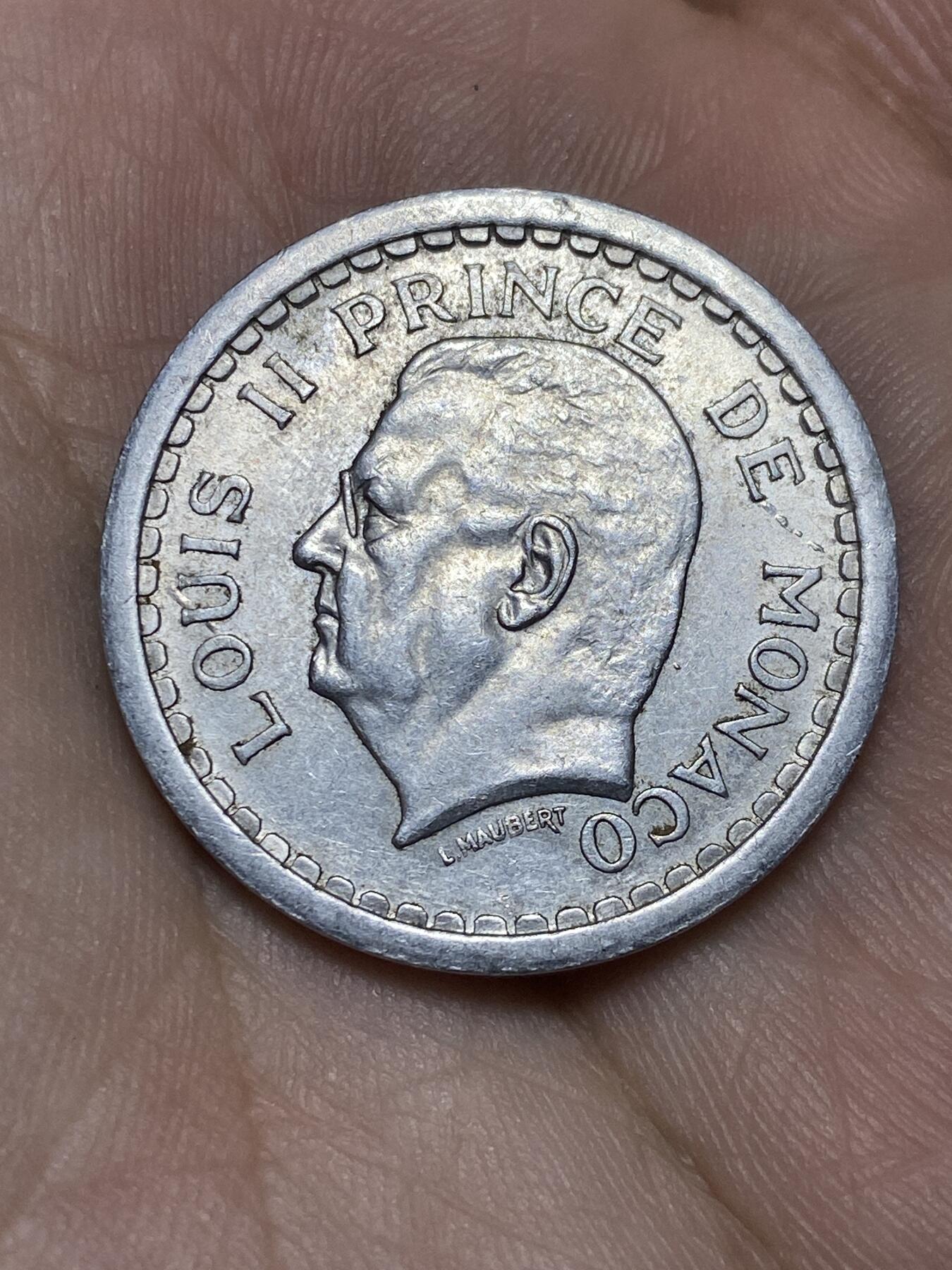 2025年第一百三十六场(总第一百六十二场）外国好品纸夹散币场(免佣金)