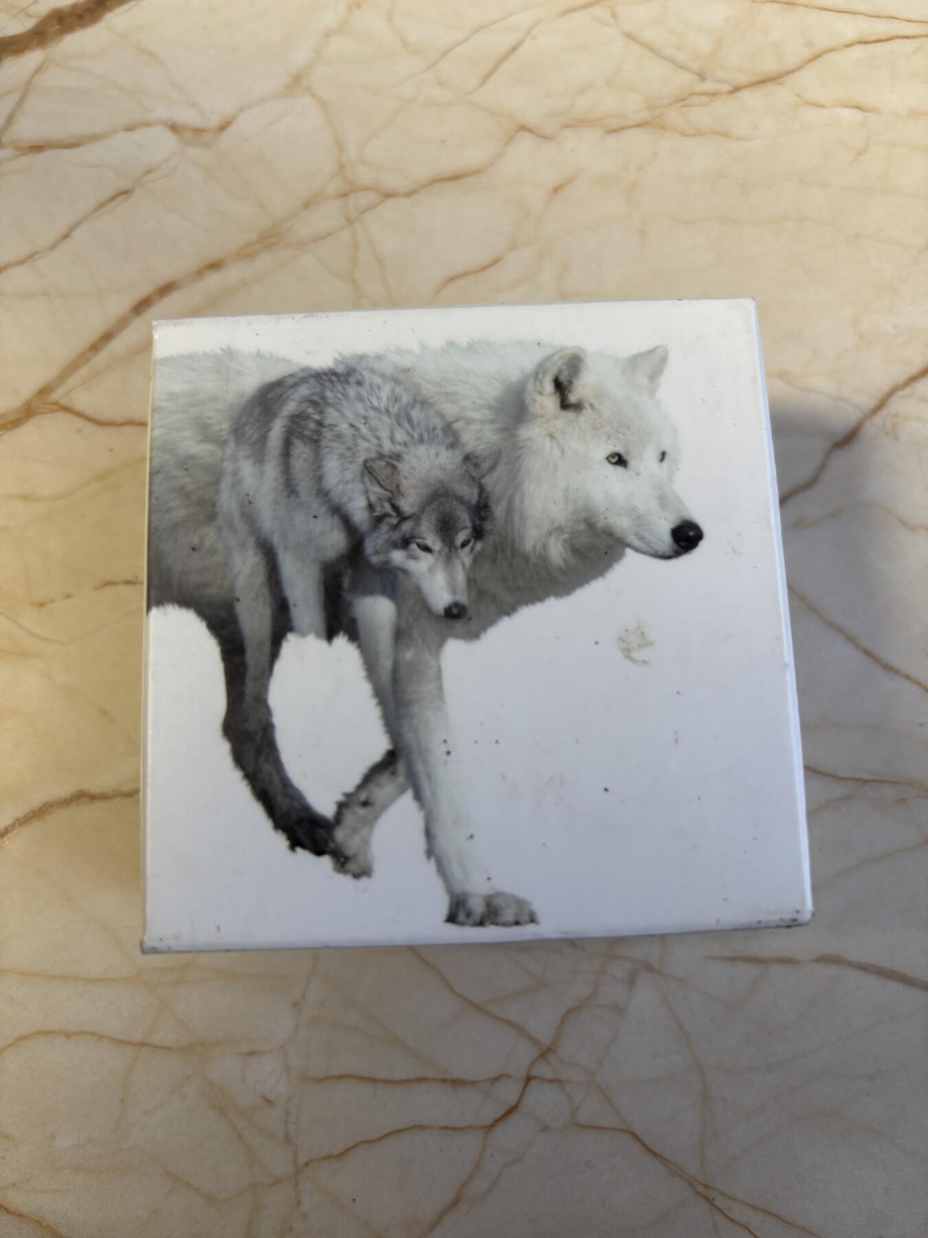 第186期拍卖 加拿大2018年大自然的印象系列3北美狼脚印银币，9999银，发行5500枚