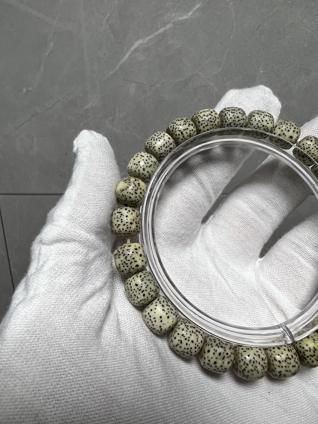 零元拍：W1-1海南纯原生态星月菩提手串，苹果珠8/9MM左右