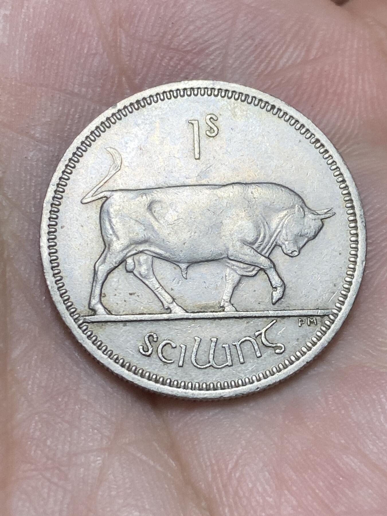 2025年第一百三十六场(总第一百六十二场）外国好品纸夹散币场(免佣金) 爱尔兰🇮🇪1964年1先令(共和国时期第一套第二版)