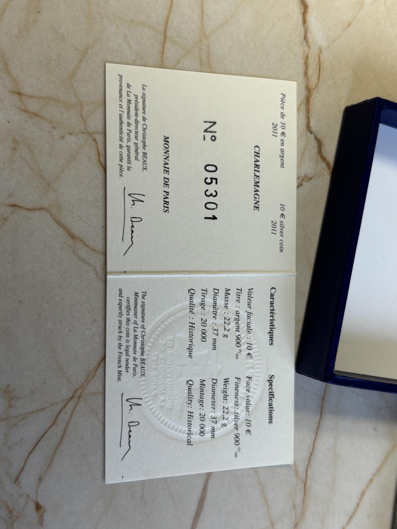 第186期拍卖 获奖法国2011年君王系列查理曼大帝仿古纪念银币，900银，发行20000枚，22.2克