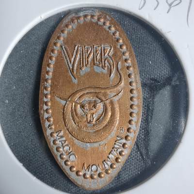 沼泽如烟--第933场 - 旅游纪念章