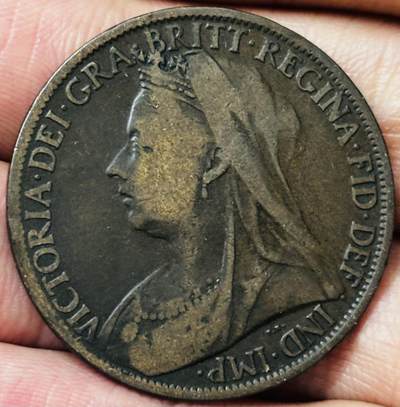 文馨钱币收藏第 285 场，【 长期接收代拍品】银币，评级币，散币场 - 极美品 1897 年英国维多利亚披沙版 1 便士大铜币