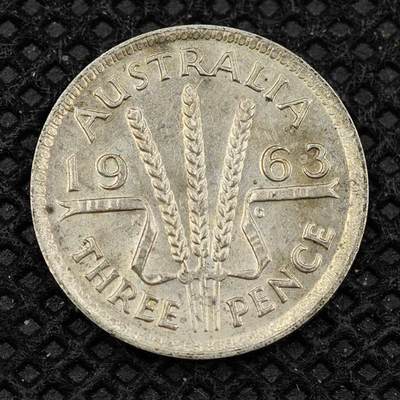 【淘币小摊】限时拍第八百三十二拍  散币场  满百包邮可预留两周  周一统一发货  -   澳大利亚1963年伊丽莎白二世3便士银币