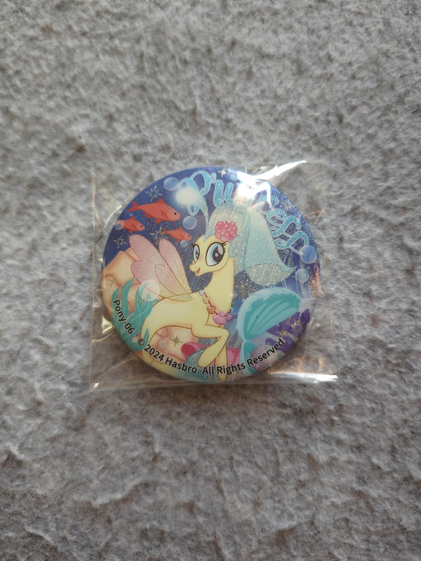 【随心含颖卡拍52期】卡游/集卡社/卡卡沃 抽卡机专场拍卖【无佣金】 卡游 小马宝莉 吧唧一个