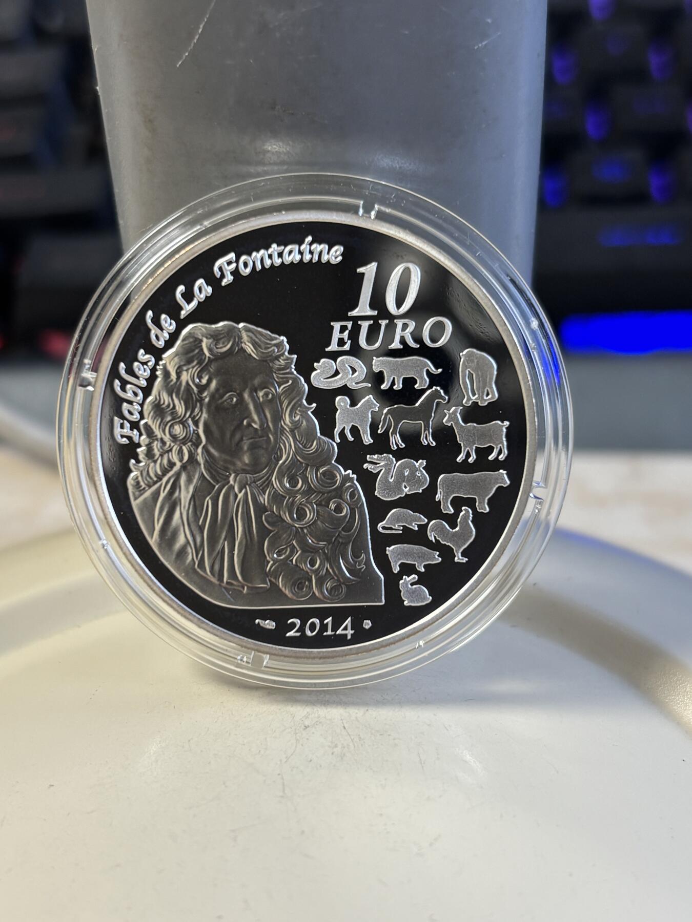 第186期拍卖 法国2014年中国生肖系列9马年精制10欧纪念银币，900银，22.2克，发行10000枚，有氧化