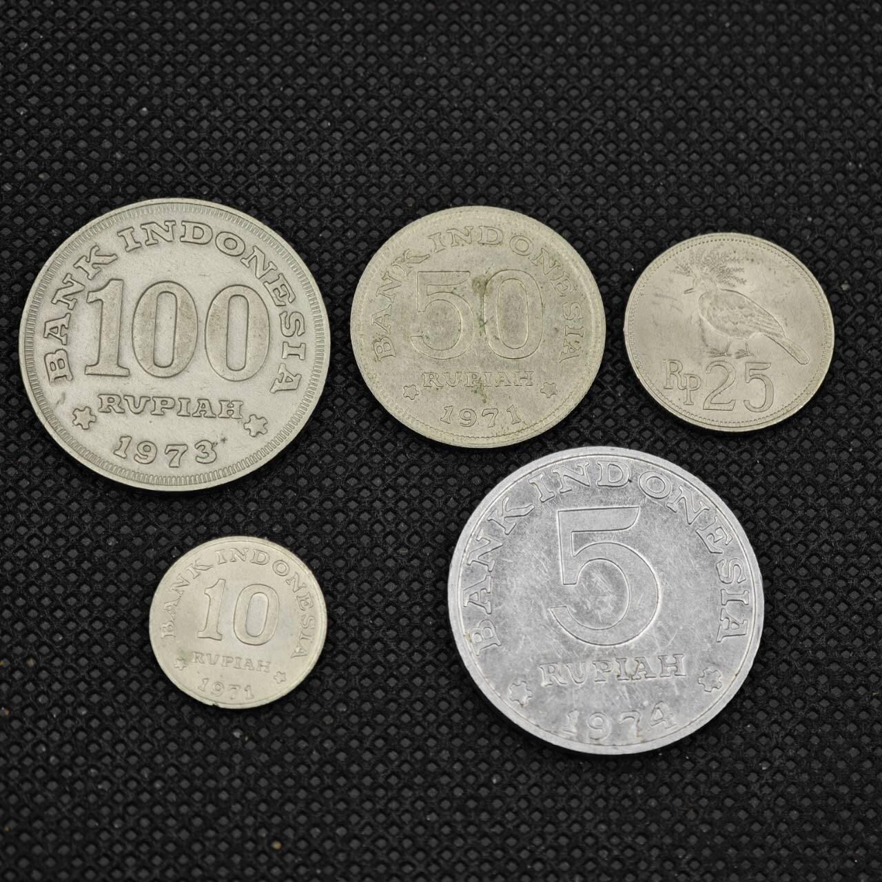 【淘币小摊】限时拍第八百三十二拍  散币场  满百包邮可预留两周  周一统一发货   印尼5枚