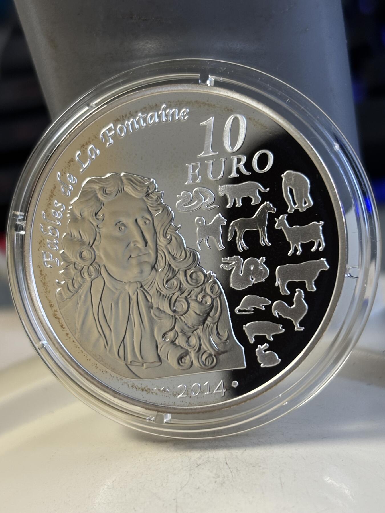 第186期拍卖 法国2014年中国生肖系列9马年精制10欧纪念银币，900银，22.2克，发行10000枚，有氧化