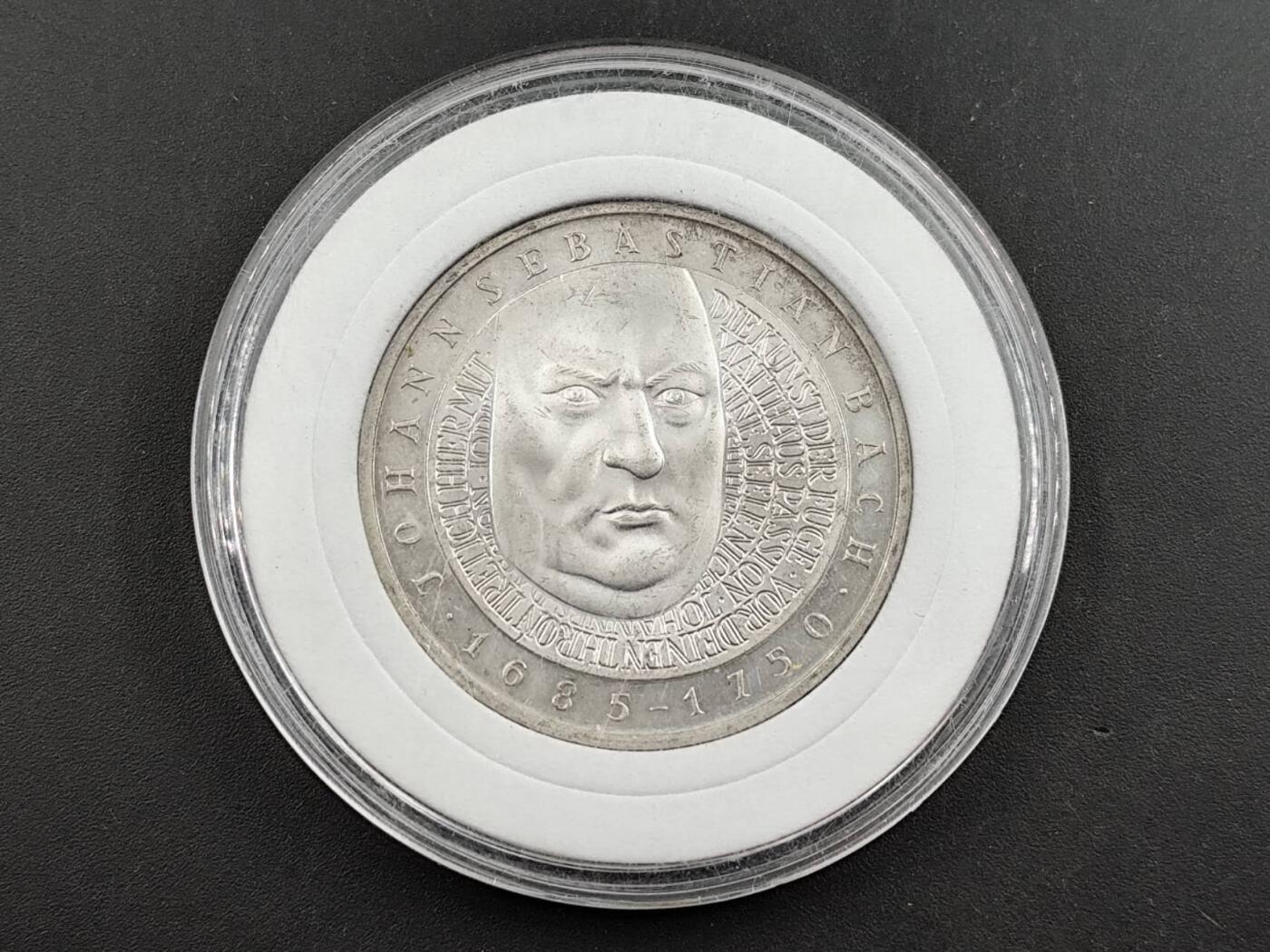 12月13日徽章钱币专场