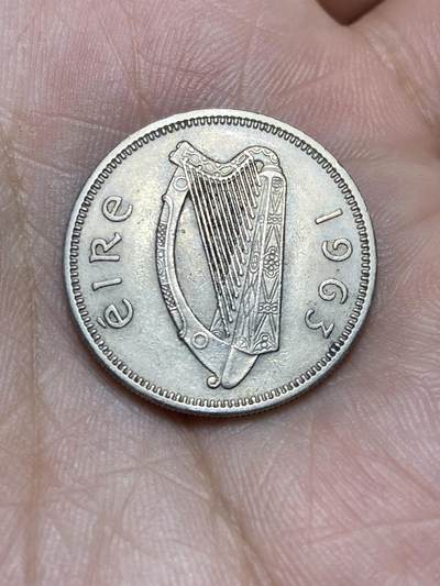 2025年第一百三十六场(总第一百六十二场）外国好品纸夹散币场(免佣金) - 爱尔兰🇮🇪1963年1先令(共和国时期第一套第二版)