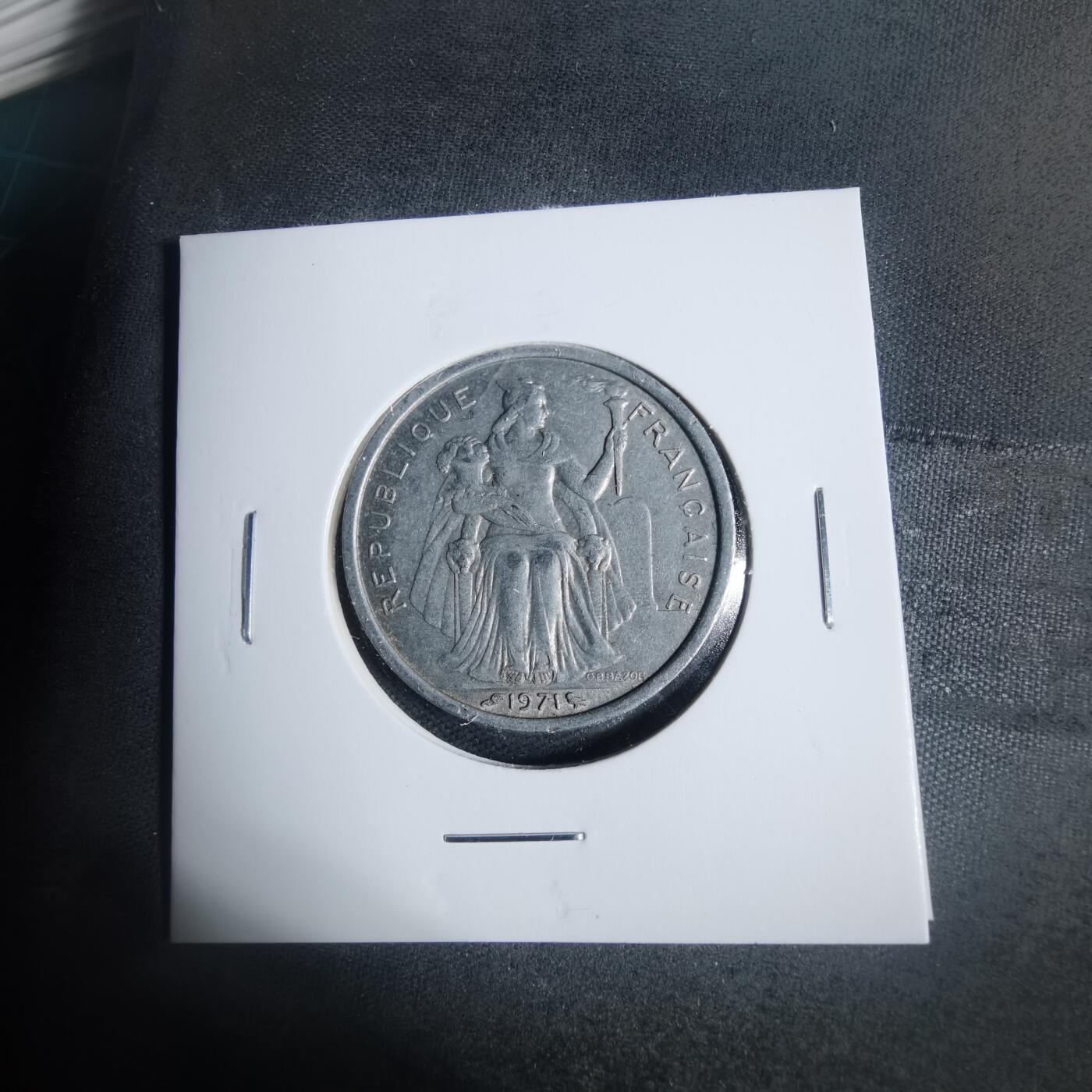 沼泽如烟--第933场 法属新喀里多尼亚1971年2法郎