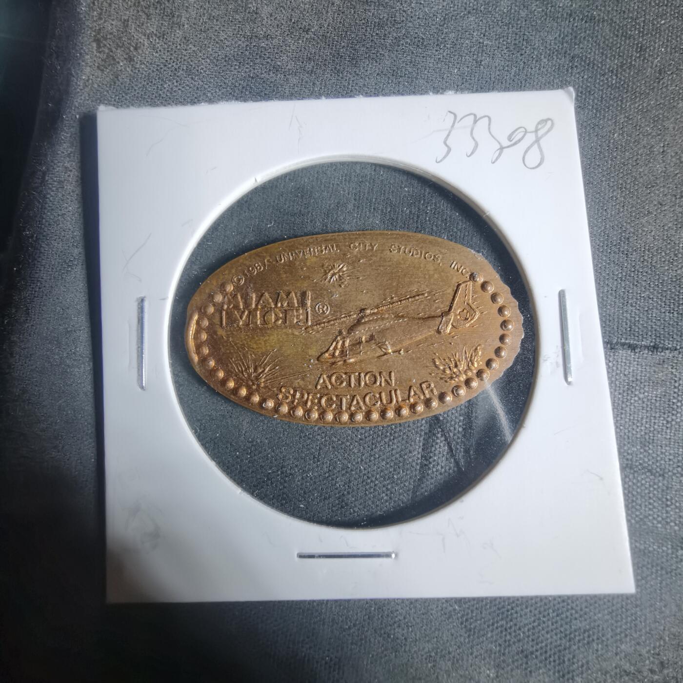 沼泽如烟--第933场 旅游纪念章