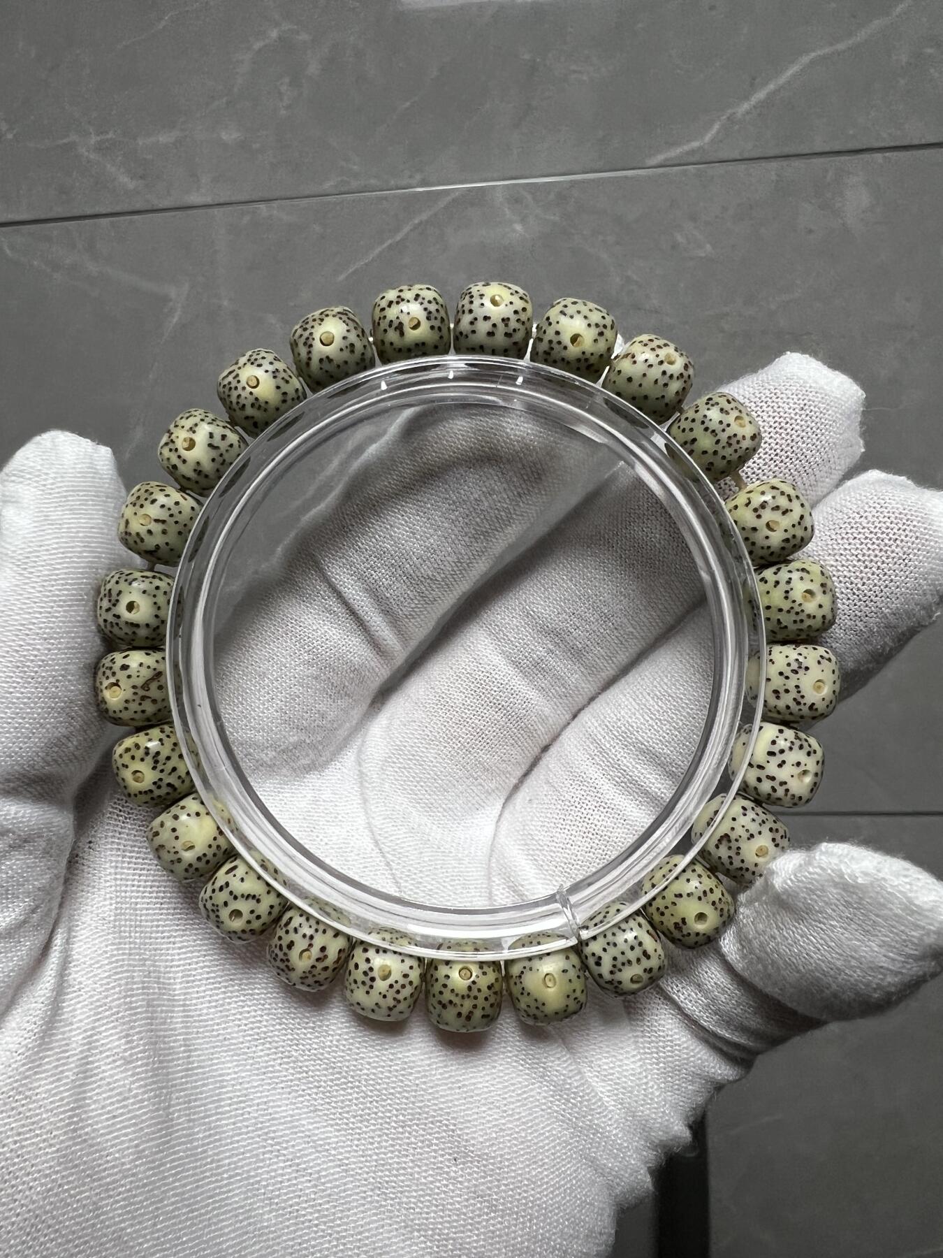 零元拍：W1-1海南纯原生态星月菩提手串，苹果珠8/9MM左右