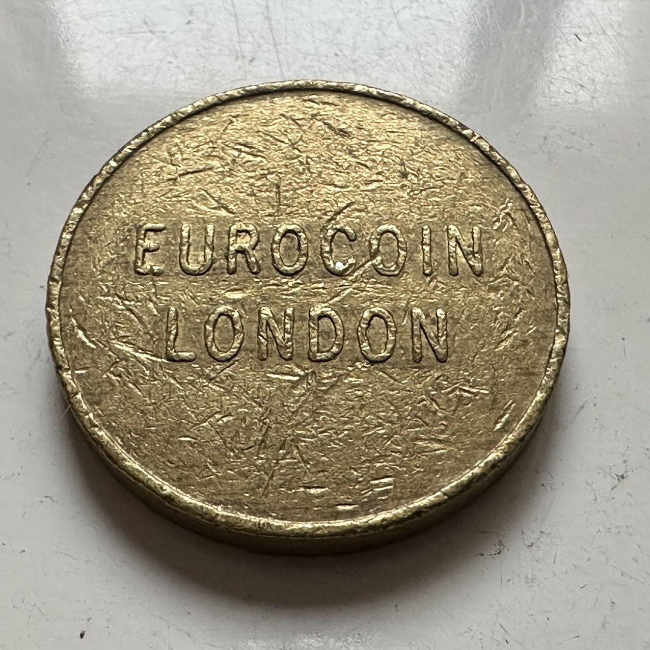 🌹外币初藏🌹🐯2025年第141场  每周二四六晚8️⃣点 接代拍 英国伦敦娱乐代用币22毫米