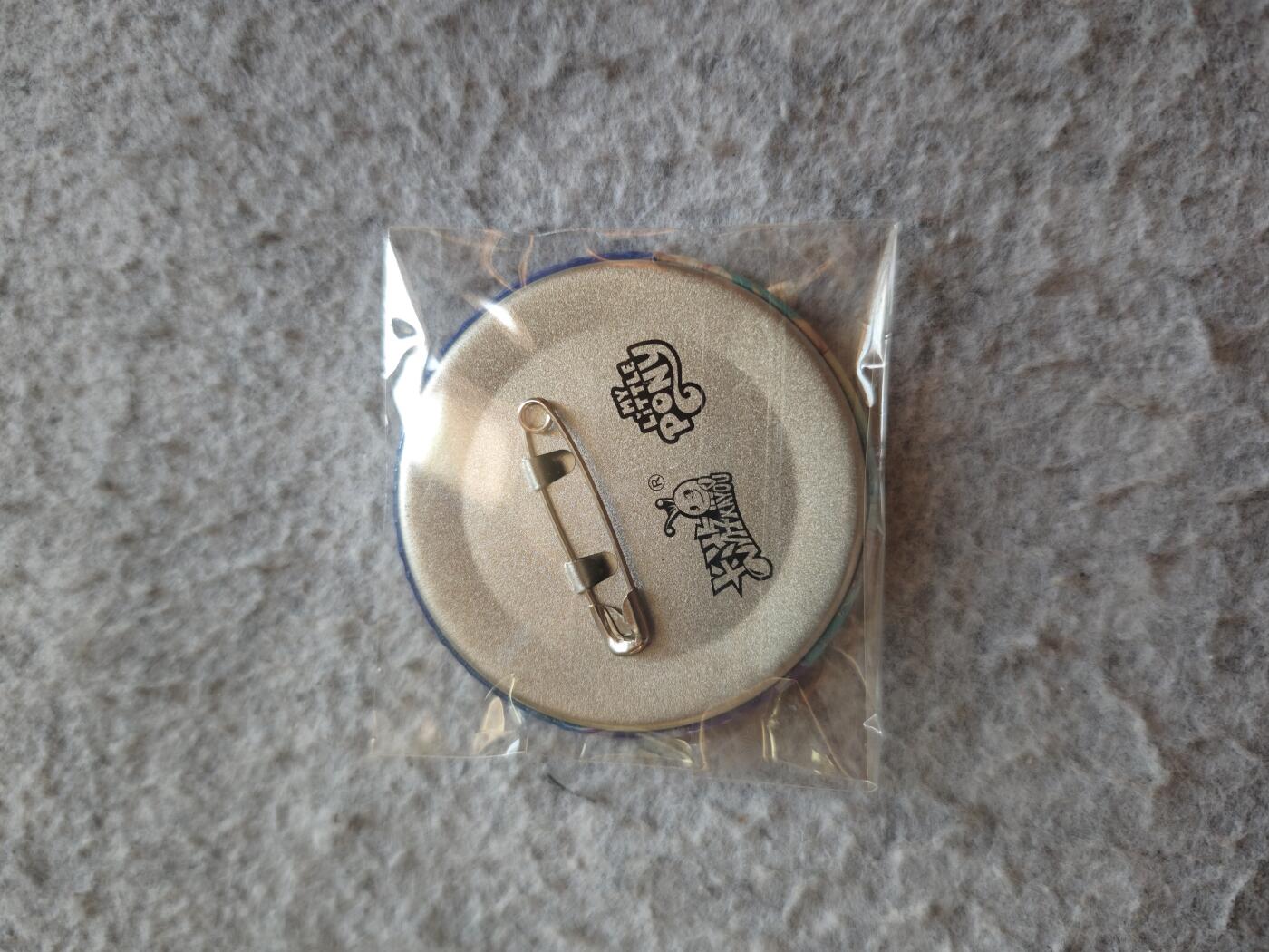 【随心含颖卡拍52期】卡游/集卡社/卡卡沃 抽卡机专场拍卖【无佣金】 卡游 小马宝莉 吧唧一个