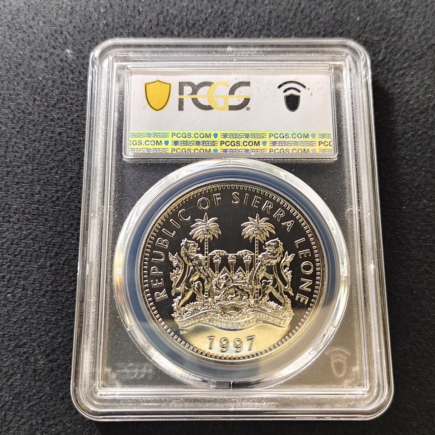【全场包邮】纯粹捡漏拍487场（免费代拍第24场） 【收藏级·冠军分】塞拉利昂1997年1元戴安娜王妃克朗型纪念币-PCGS MS66