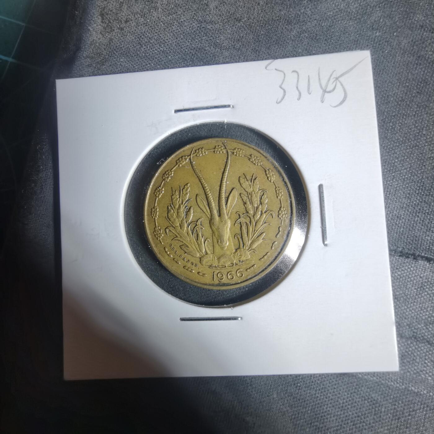 沼泽如烟--第933场 西非1966年10法郎