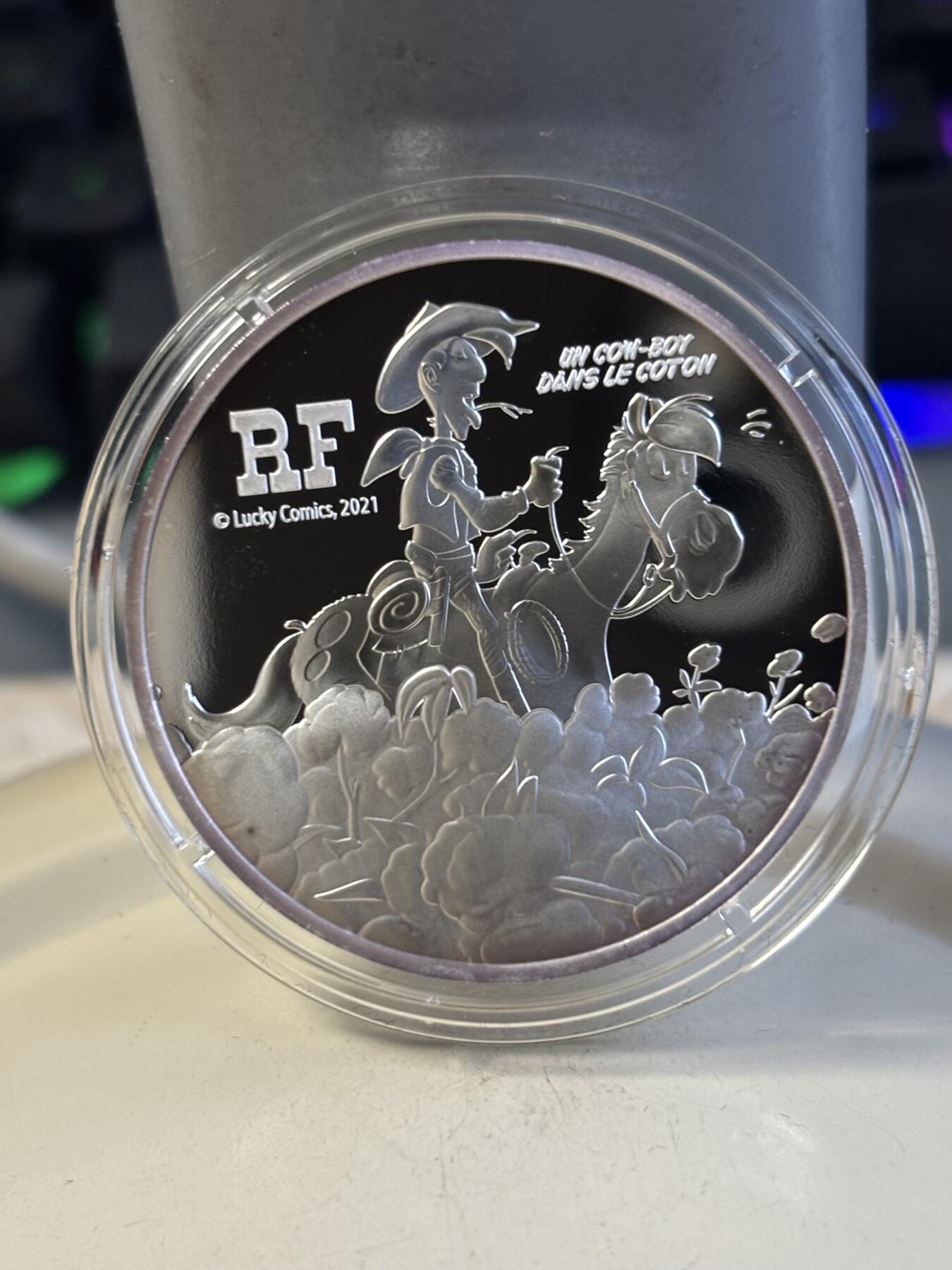 第186期拍卖 法国2021年幸运的路克75周年高棉牛仔10欧元纪念银币，999银，22.2克，发行3000枚，有氧化