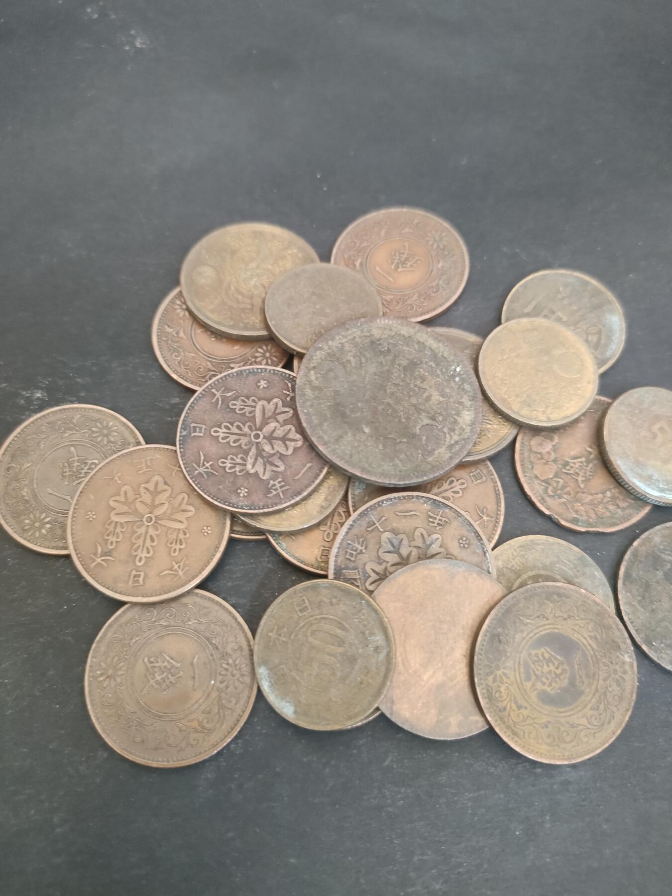 猩哥外币小铺➨【第209场】 日本铜币25个