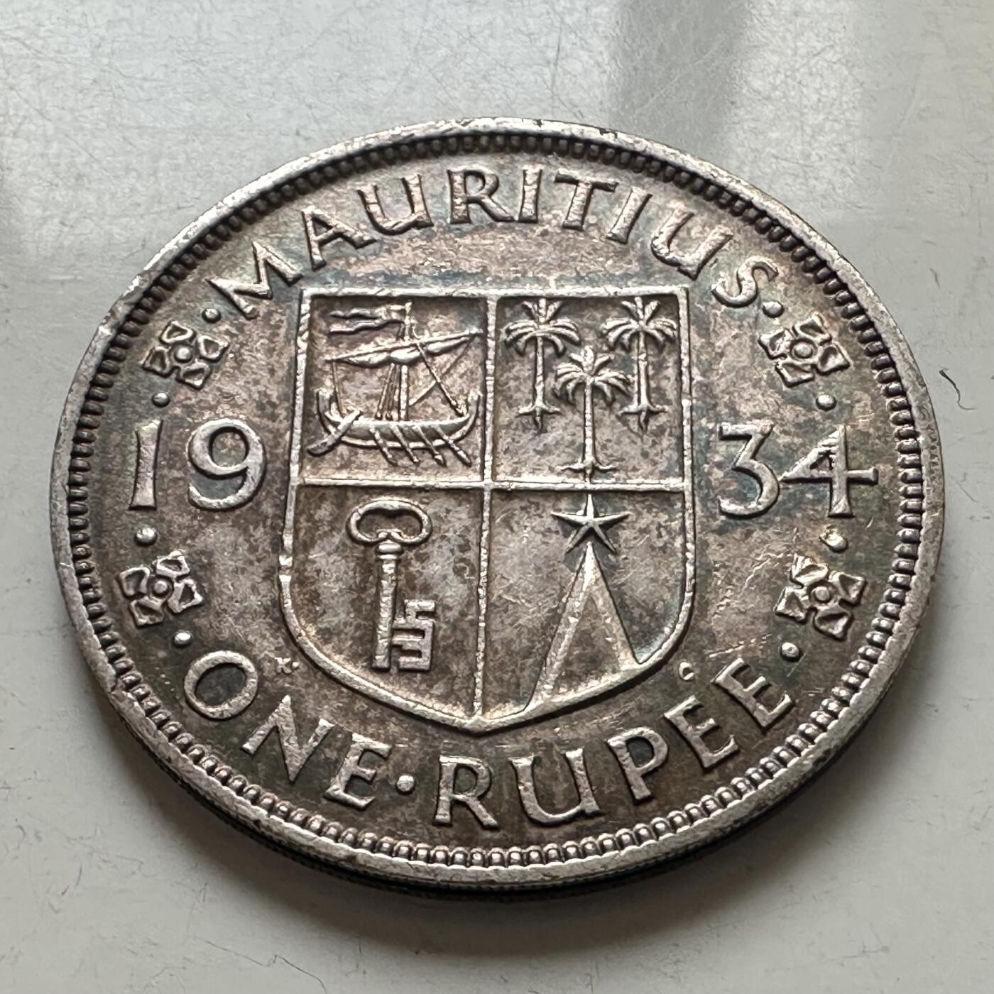 🌹外币初藏🌹🐯2025年第141场  每周二四六晚8️⃣点 接代拍 英属毛里求斯1934年一卢比银币 独年版 11.66克91.6%银