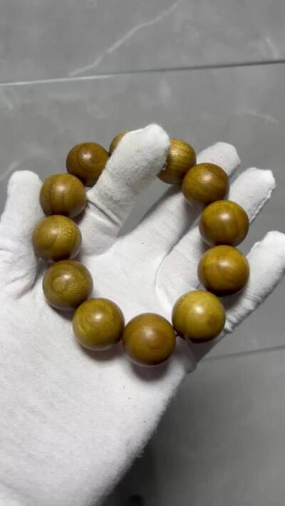 零元拍：W1-4 金丝楠圆珠珠手串，20MM 金丝满满，满荧光，满手留香
