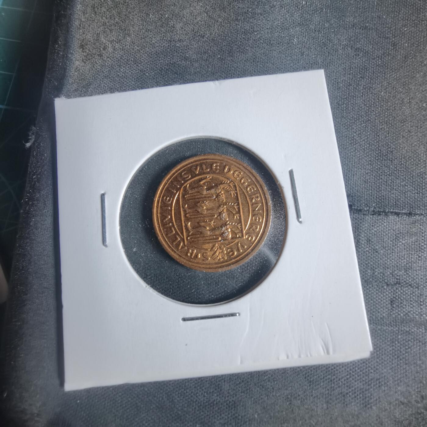 沼泽如烟--第933场 根西1979年1便士