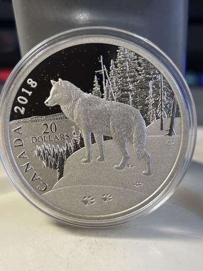 第186期拍卖 - 加拿大2018年大自然的印象系列3北美狼脚印银币，9999银，发行5500枚