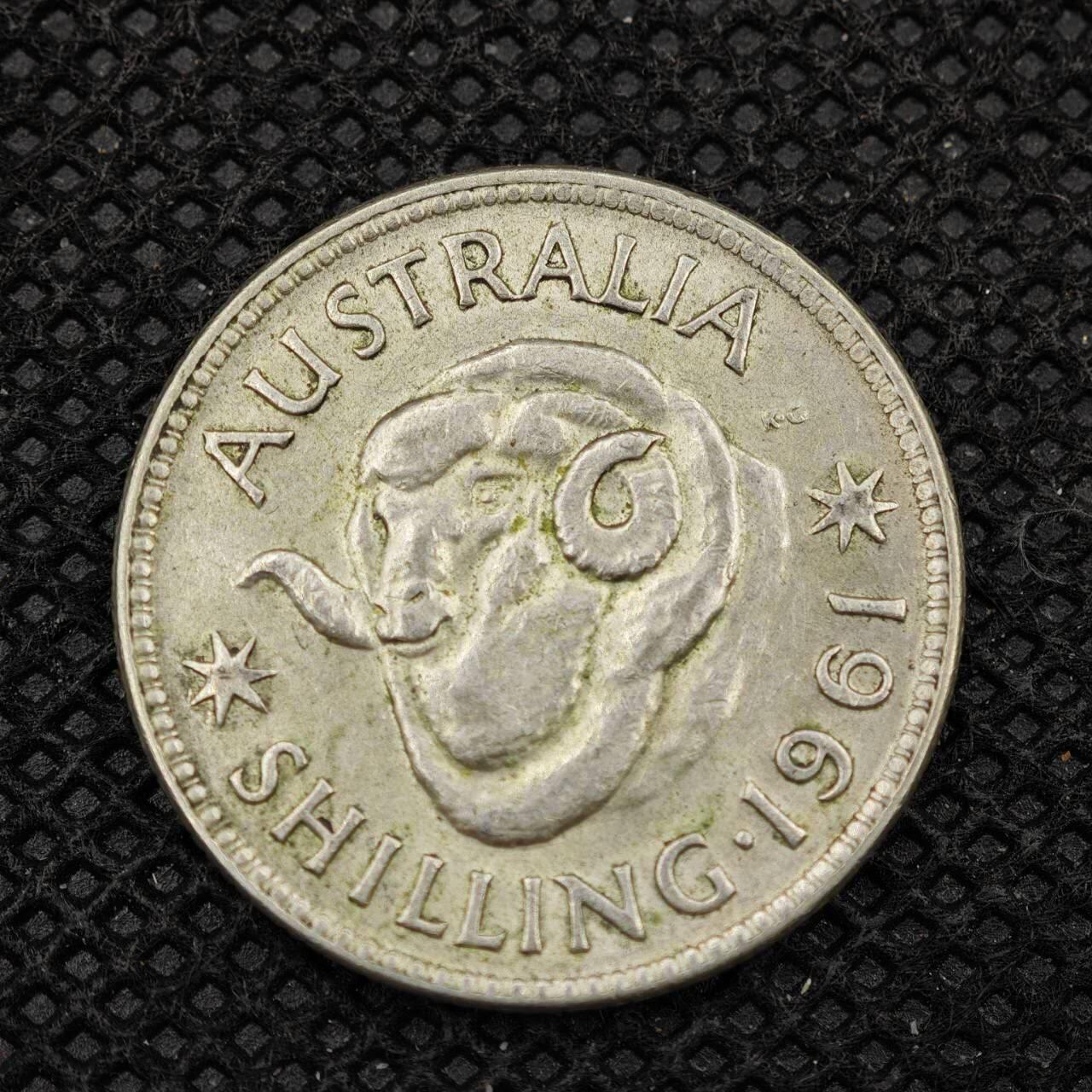 【淘币小摊】限时拍第八百三十二拍  散币场  满百包邮可预留两周  周一统一发货   澳大利亚1961年伊丽莎白二世1先令银币