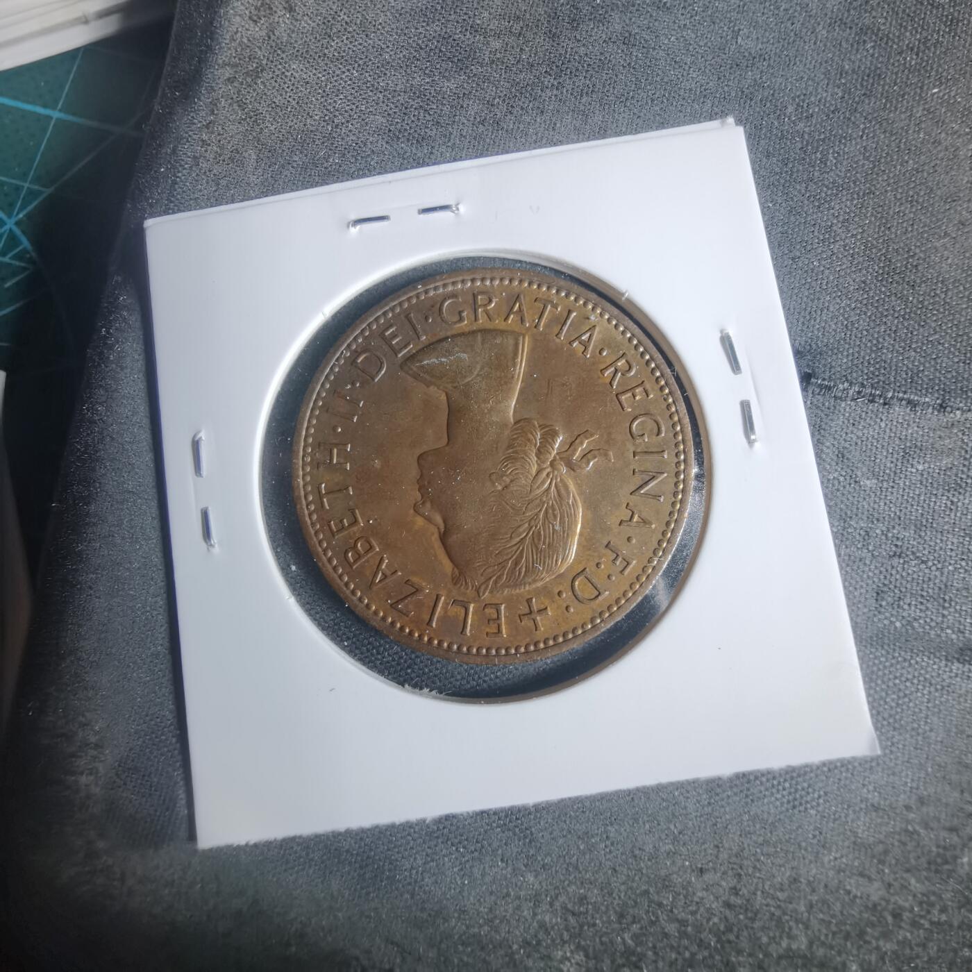 沼泽如烟--第933场 英国1964年1便士