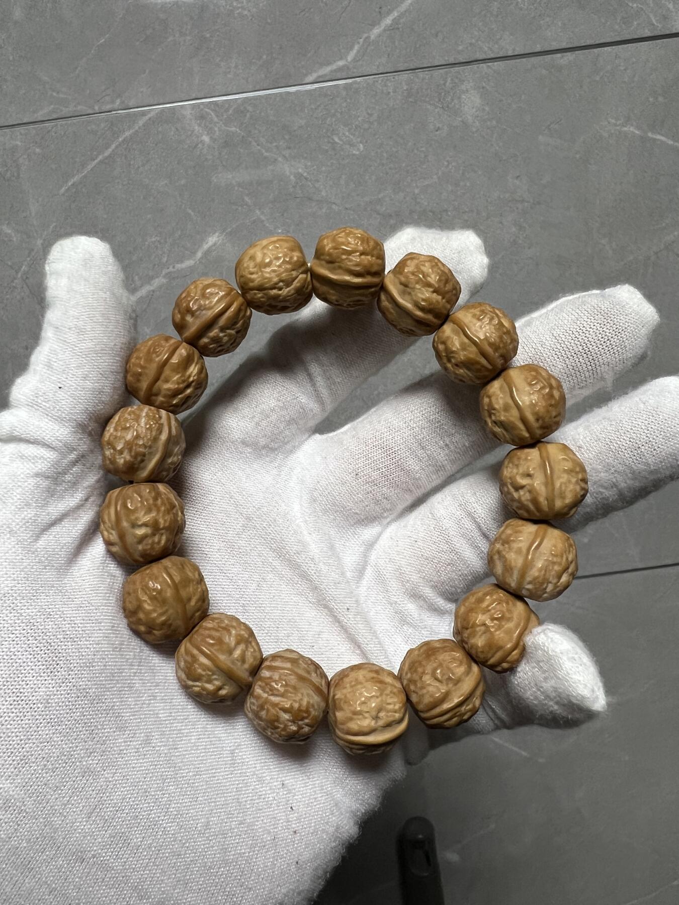 零元拍：W1-10精工猴头核雕手串15MM，润到没朋友