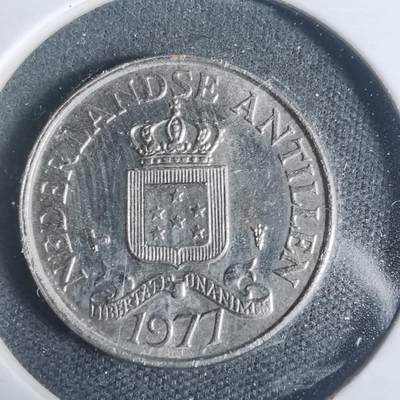 沼泽如烟--第933场 - 荷属安的列斯1977年25分