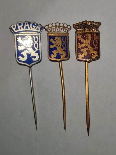 韵星假日拍卖第三十二期 -- Rimey Holidays Auction 32 - 捷克斯洛伐克人民共和国布拉格首都服务证章插针一组三枚