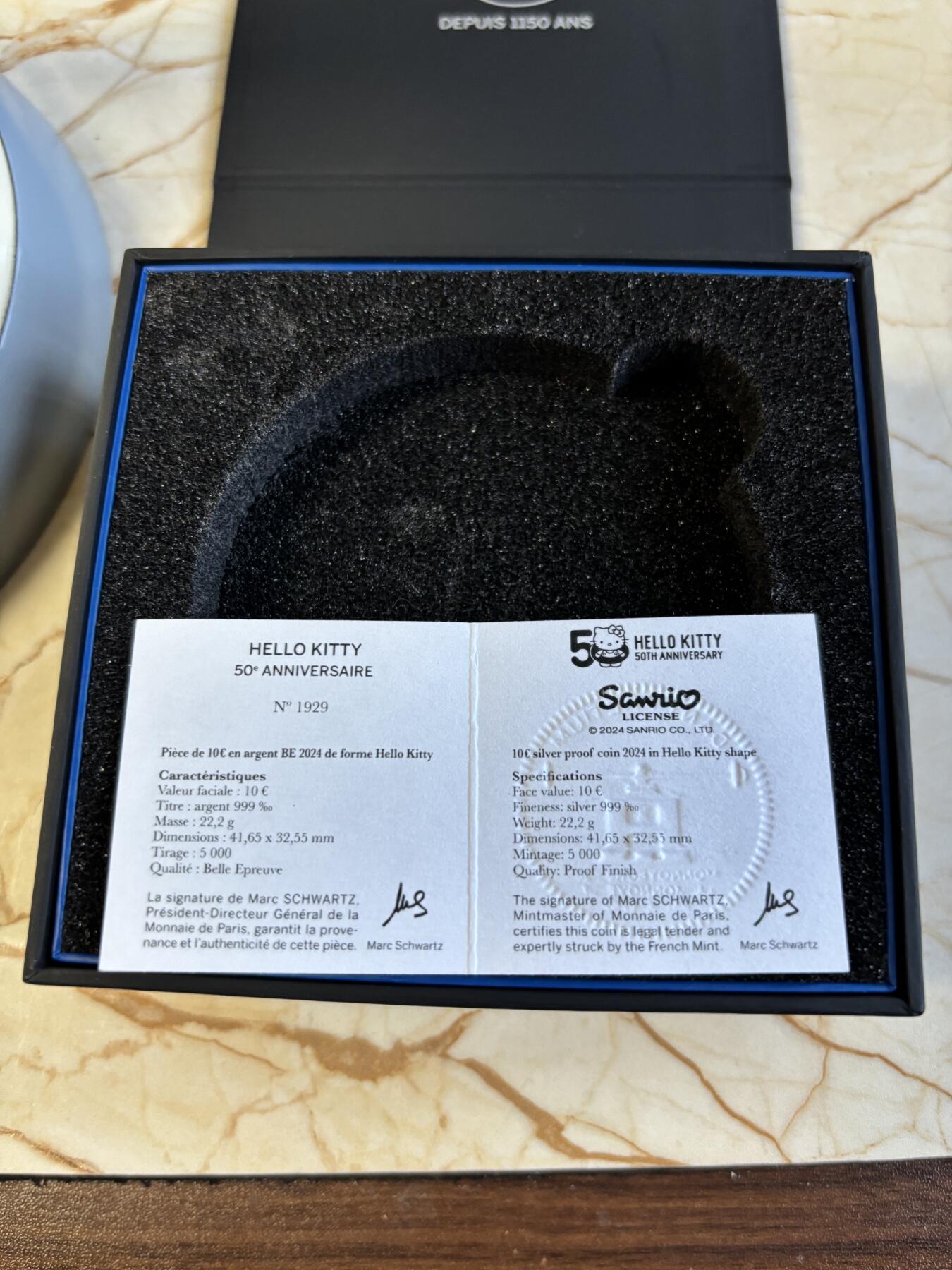 第186期拍卖 法国2024年Hello Kitty50周年纪念银币，999银，22.2克