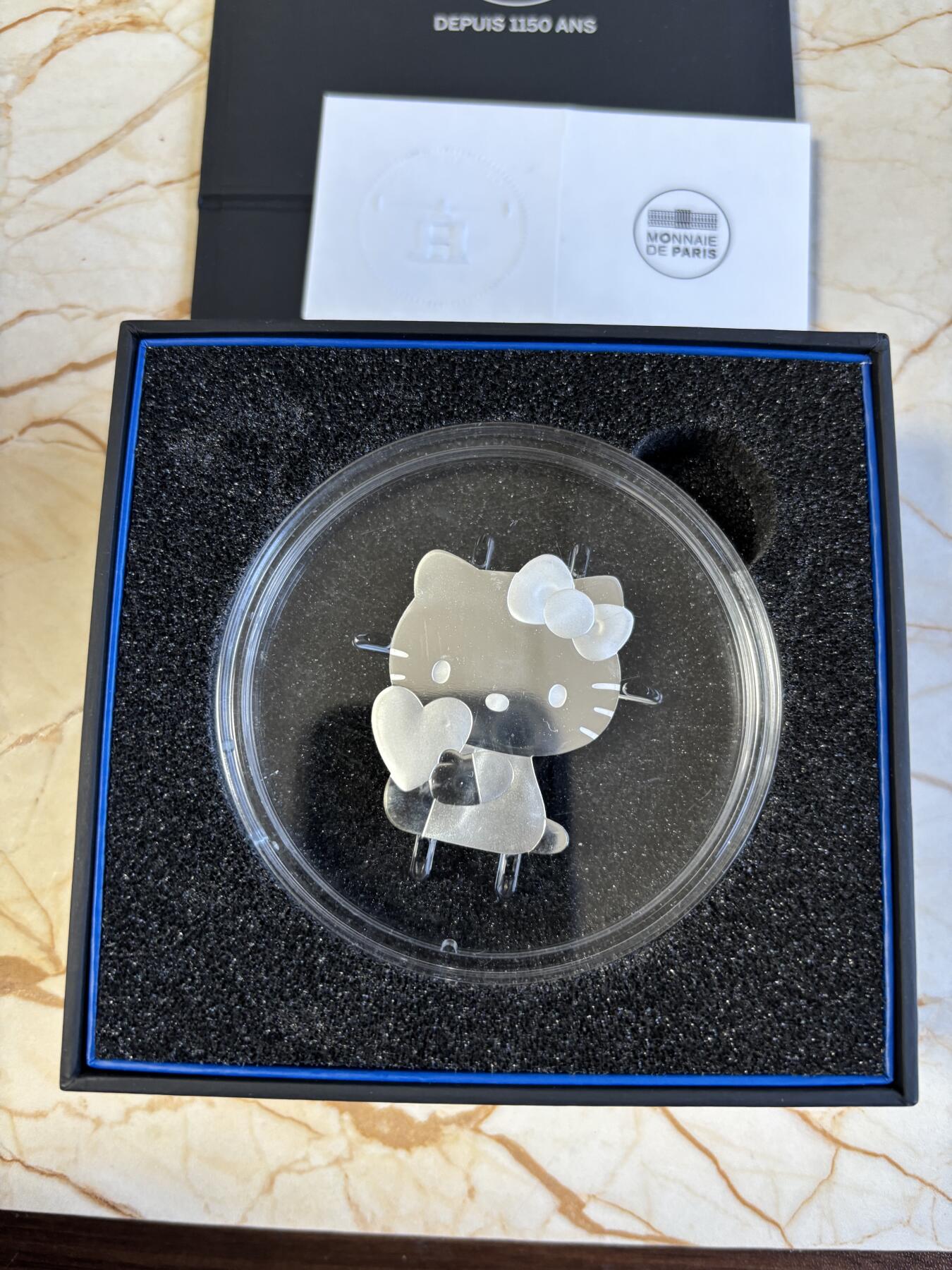 第186期拍卖 法国2024年Hello Kitty50周年纪念银币，999银，22.2克