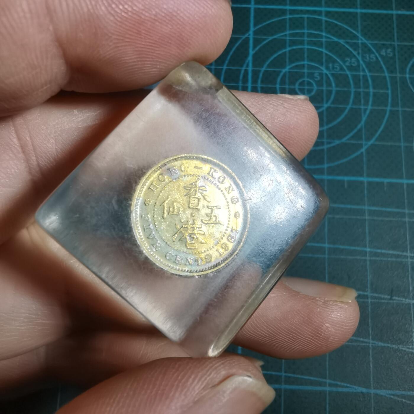 沼泽如烟--第933场 香港五仙树脂挂件