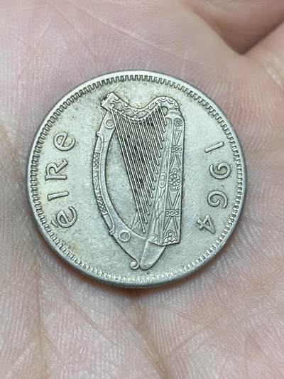 2025年第一百三十六场(总第一百六十二场）外国好品纸夹散币场(免佣金) - 爱尔兰🇮🇪1964年1先令(共和国时期第一套第二版)