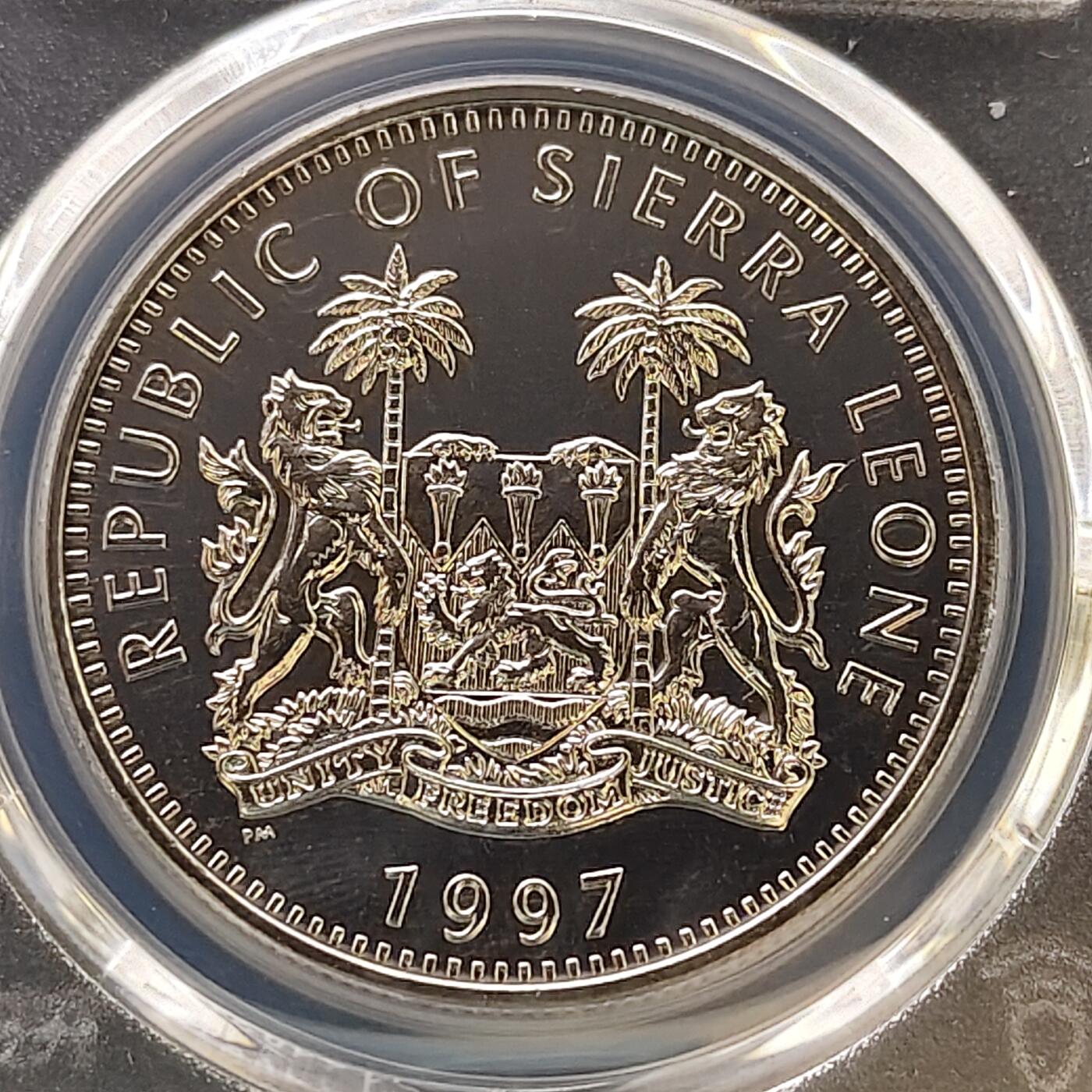 【全场包邮】纯粹捡漏拍487场（免费代拍第24场） 【收藏级·冠军分】塞拉利昂1997年1元戴安娜王妃克朗型纪念币-PCGS MS66