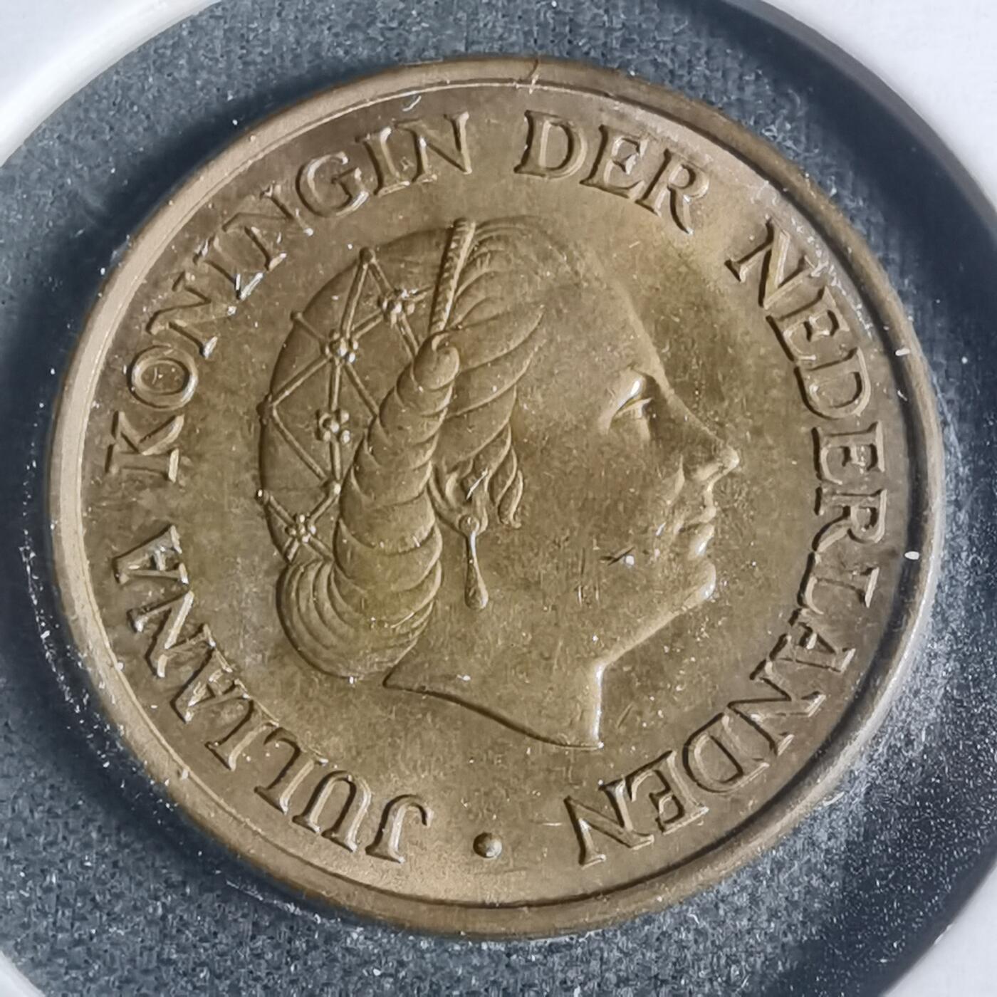 沼泽如烟--第933场 荷兰1963年五分