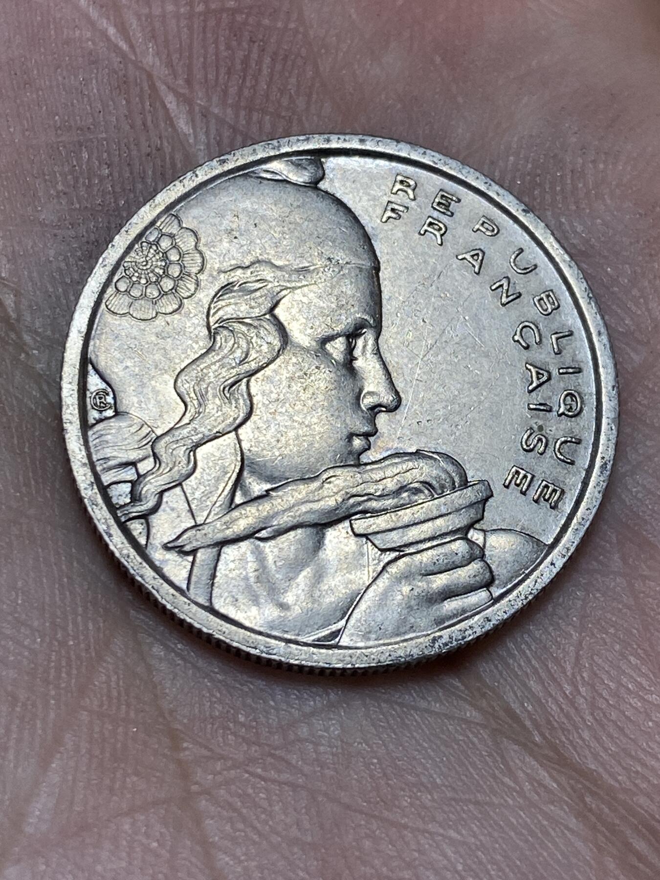 2025年第一百三十六场(总第一百六十二场）外国好品散币场(免佣金)