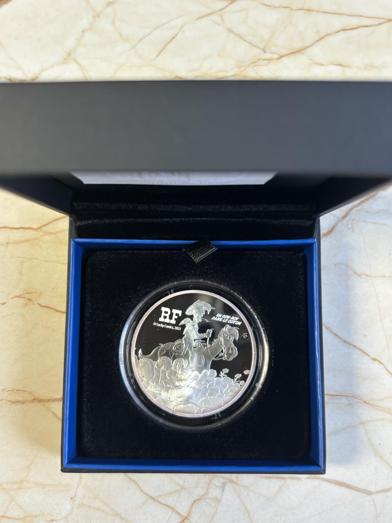 第186期拍卖 法国2021年幸运的路克75周年高棉牛仔10欧元纪念银币，999银，22.2克，发行3000枚，有氧化